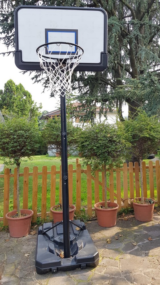 Basketball Basket rental in Milan Italy